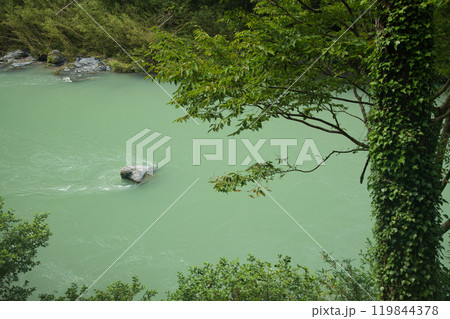 礫石(櫛田川)　【三重県松阪市飯高町】 119844378