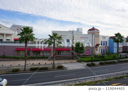 りんくうプレミアム・アウトレット街並み風景 りんくうプレミアム・アウトレット街並み風景 119844403