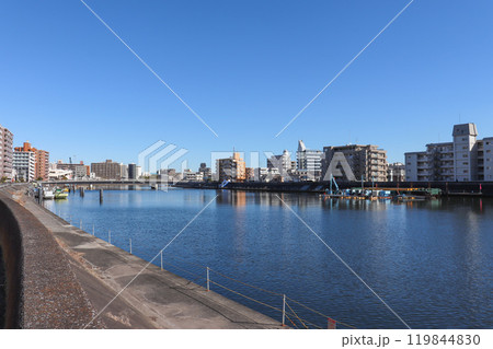 鶴見川（神奈川県横浜市鶴見区） 119844830