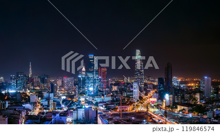 ベトナム・ホーチミンの夜景 コピースペース有 ベトナム・ホーチミンの夜景 コピースペース有 119846574