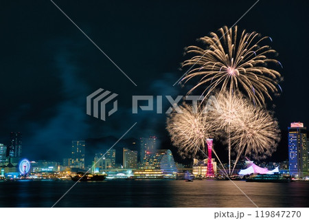 みなとHANABI2024神戸 花火 119847270