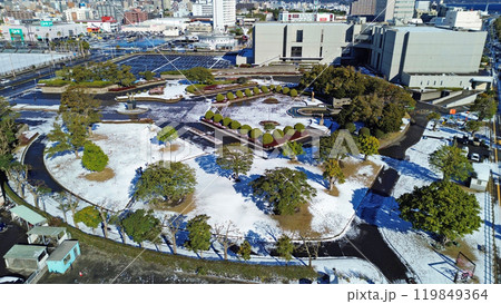 鹿児島市与次郎2の積雪の文化公園の空撮 鹿児島市与次郎2の積雪の文化公園の空撮 119849364
