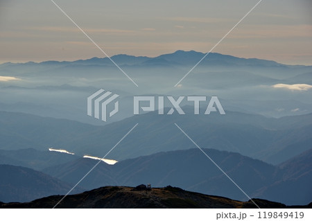 立山から見る白山方面の風景 立山から見る白山方面の風景 119849419