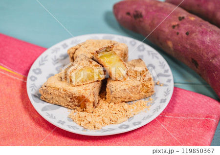 さつまいもの甘煮　きなこがけ 119850367