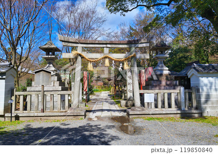 京都御苑　宗像神社（京都府京都市上京区） 119850840