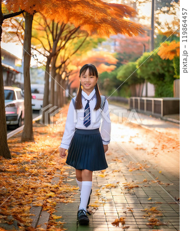 紅葉と笑顔の女の子 紅葉と笑顔の女の子 119864457