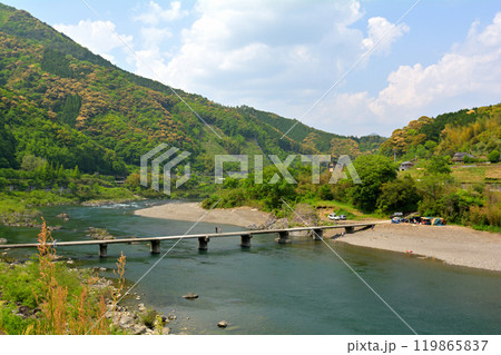 高知・四万十川 119865837