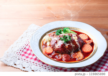 トマトの煮込みハンバーグ ( トマトの爽やかな香りたっぷりのハンバーグ ) トマトの煮込みハンバーグ ( トマトの爽やかな香りたっぷりのハンバーグ ) 119865890