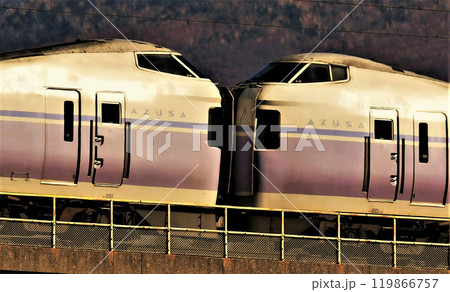 E351系　特急「スーパーあずさ」 119866757