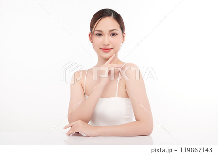 Beautiful young asian woman with clean fresh skin on white background, Face care, Facial treatment, Cosmetology, beauty and spa, Asian women portrait. Beautiful young asian woman with clean fresh skin on white background, Face care, Facial treatment, Cosmetology, beauty and spa, Asian women portrait. 119867143