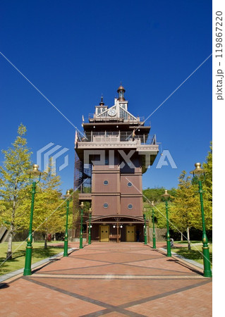 ジブリパークのエレベーター塔 119867220