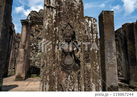 アンコールワットにある石像 119867244