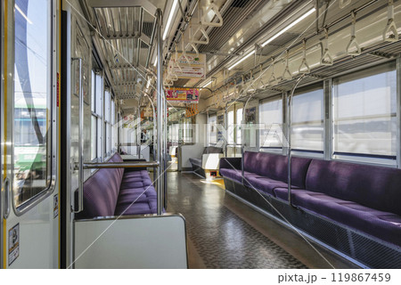 遠州鉄道クハ2100形2106の客室 遠州鉄道クハ2100形2106の客室 119867459