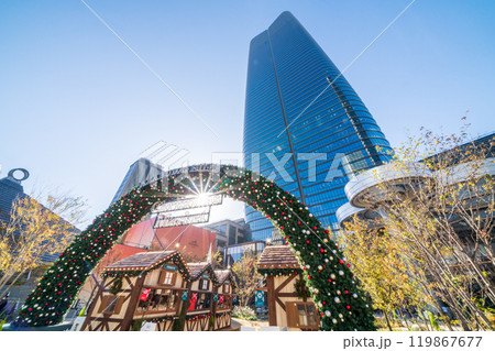 「東京都」麻布台ヒルズのクリスマスマーケット 119867677