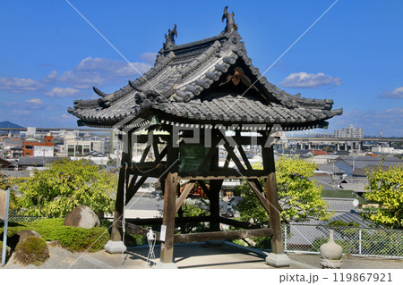 郷照寺・第78番札所・鐘楼堂（香川県・四国遍路） 119867921