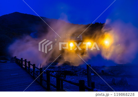 雲仙地獄　清七地獄　夜景ライトアップ　【長崎県雲仙市】 119868228