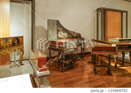 浜松楽器博物館　常設展示楽器 119868762