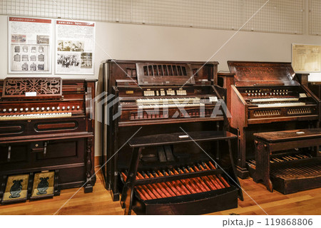 浜松楽器博物館 常設展示楽器「リード・オルガン」 浜松楽器博物館 常設展示楽器「リード・オルガン」 119868806