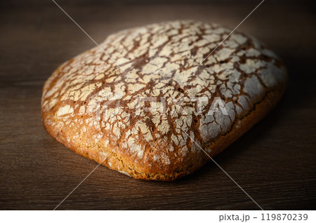 Coarse rye whole meal bread 119870239