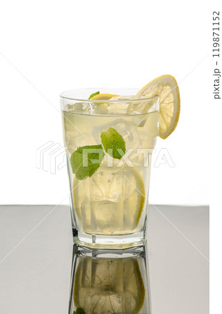 lemonade with lemon slices and ice on a white background 119871152