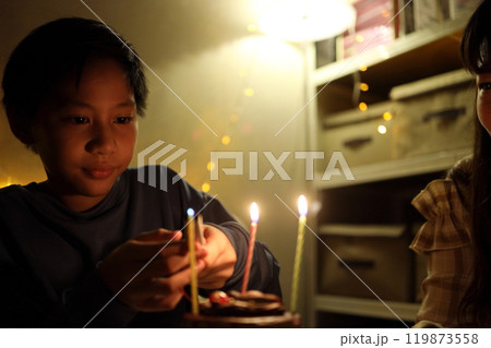 Single Mother and Son 119873558