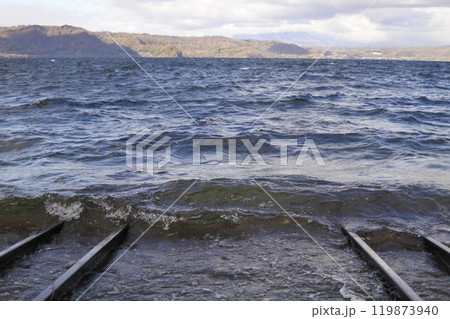 洞爺湖の湖底線路 119873940