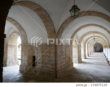 サンタ・クラーラ＝ア＝ノーヴァ修道の回路 119875120