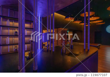 JPタワー大阪(KITTE大阪)にある、大阪ステーションホテルのウォーターステーション 119877107