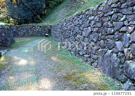 八王子城跡の御主殿虎口【東京都八王子市】 119877291