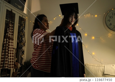 Celebrate Daughter Graduation Celebrate Daughter Graduation 119877450