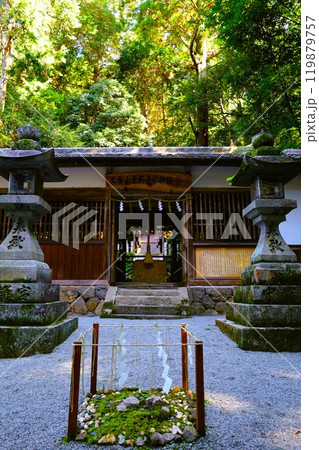 夏秋の奈良、天の香具山、藤原京跡、コスモス、春過ぎて夏来にけらし白妙の 衣ほすてふ天の香具山、秋桜 119879757