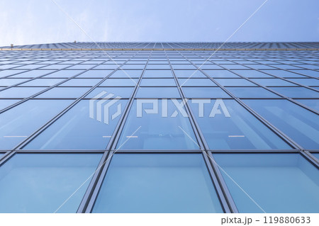 大阪マリオット都ホテルが入る、晴天のあべのハルカス外観 大阪マリオット都ホテルが入る、晴天のあべのハルカス外観 119880633