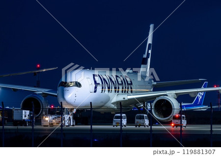 夜間駐機中のフィンエアー 夜間駐機中のフィンエアー 119881307