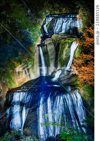 茨城 袋田の滝　秋の紅葉ライトアップ 119885526