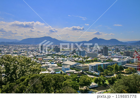 丸亀城からの眺望・南・讃岐平野(香川県・丸亀市) 丸亀城からの眺望・南・讃岐平野(香川県・丸亀市) 119885778