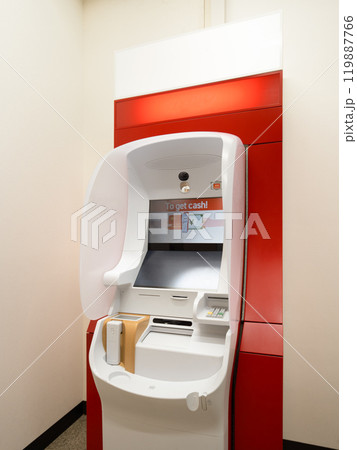 公共スペースに設置されたATM 公共スペースに設置されたATM 119887766
