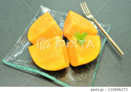 種無し甘柿の秋王 119896273