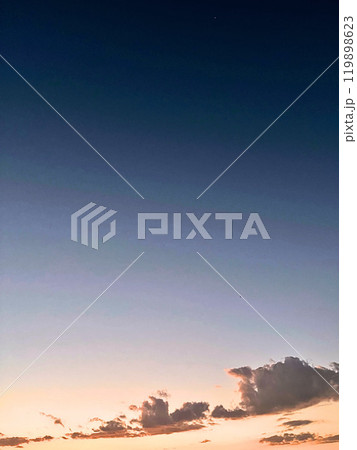 夕焼けの空 夕焼けの空 119898623