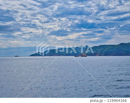 雄大な海(島根県・隠岐の島) 119904168