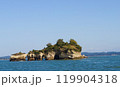 遊覧船から眺めた鐘島 119904318