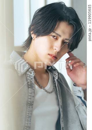 男性のファッションポートレート 美容 メンズコスメ 男性のファッションポートレート 美容 メンズコスメ 119905685