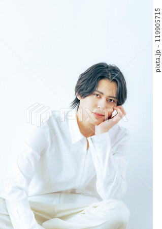 男性のファッション・美容イメージ メンズコスメ 男性のファッション・美容イメージ メンズコスメ 119905715