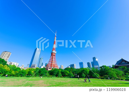 【東京都】5月・新緑の芝公園と東京タワーを観光 119906028