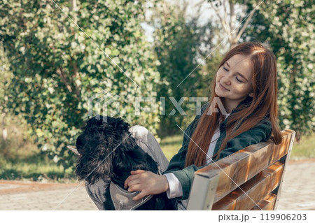 Therapeutic Power of Nature and Pets, Emphasizing the calming and restorative effects of spending time in nature with pets 119906203