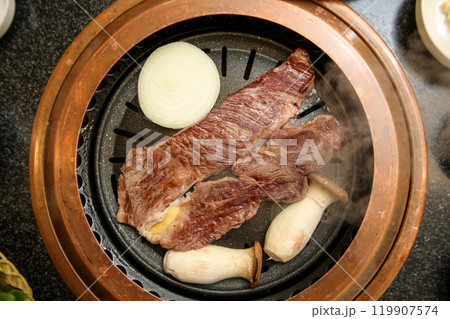 Korean barbecue. Korean beef sirloin 119907574