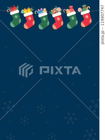 クリスマスプレゼントの入った靴下の背景素材15 クリスマスプレゼントの入った靴下の背景素材15 119907747
