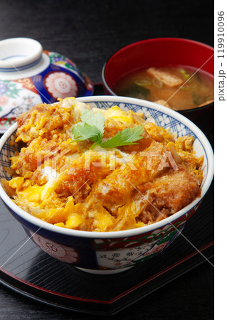 カツ丼 119910096