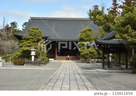 廣隆寺　上宮王院太子殿へと続く参道(京都市右京区) 119911059
