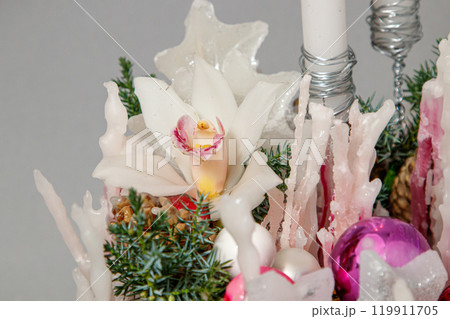 Christmas composition of flowers and Christmas decorations 119911705