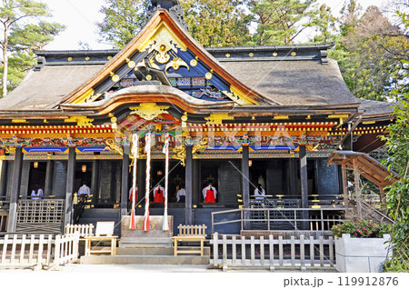 杜の都仙台 大崎八幡宮 国宝社殿の朝拝 杜の都仙台 大崎八幡宮 国宝社殿の朝拝 119912876